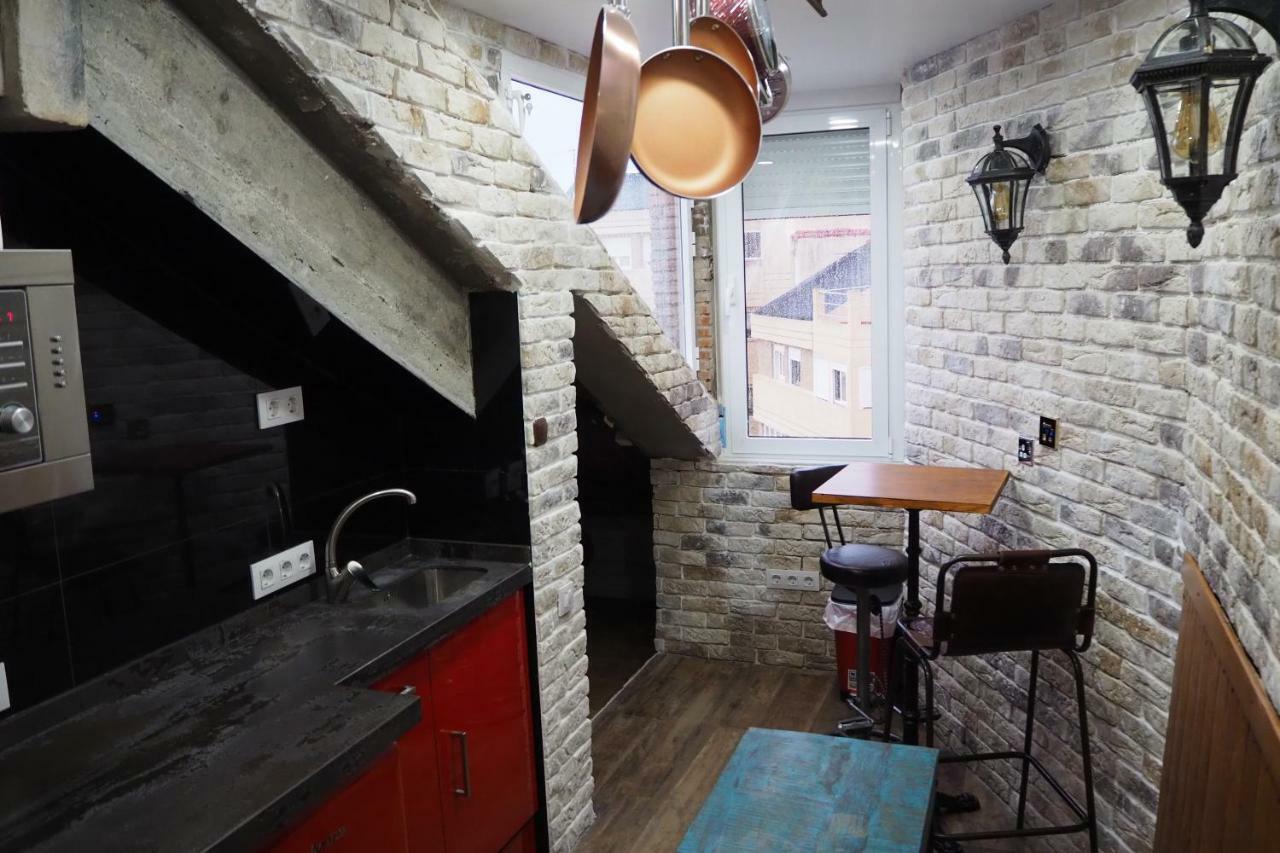 Tiny Apartment Touching Gibraltar La Línea de la Concepción Zewnętrze zdjęcie